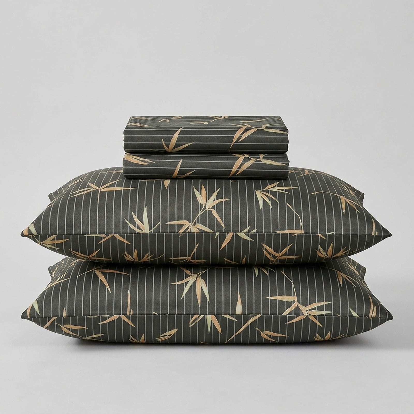 vase bunt modern Glasvase - online Glaskunstwerke bed covers main image 1
