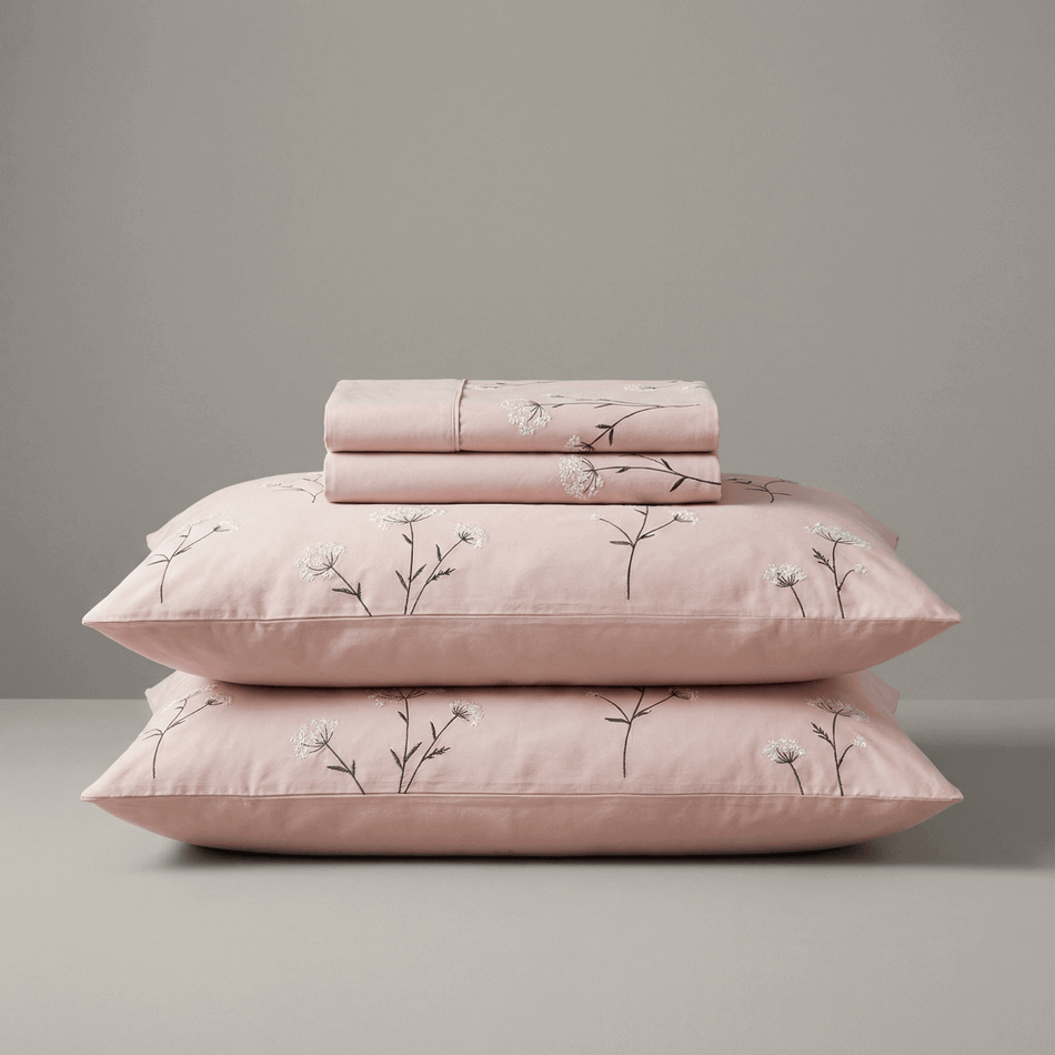 Svilanit PREMIUM bestickte Baumwoll-Satin-Bettwäsche Eila – die prestigeträchtige Qualität ägyptischer Baumwolle
