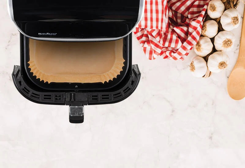 Kompatibel mit verschiedenen Heißluftfritteusen mit einem quadratischen Korb.