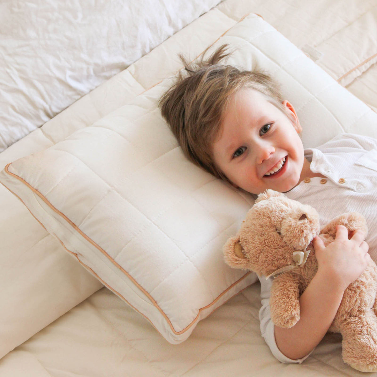Vitapur Kinder Kopfkissen My first pillow + GESCHENK: Kinder-Kordelruc – Vitapur Österreich